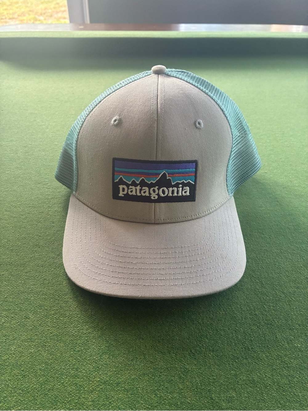 Patagonia P-6 Trucker Hat lightweight mesh one size Green fishing hiking lid